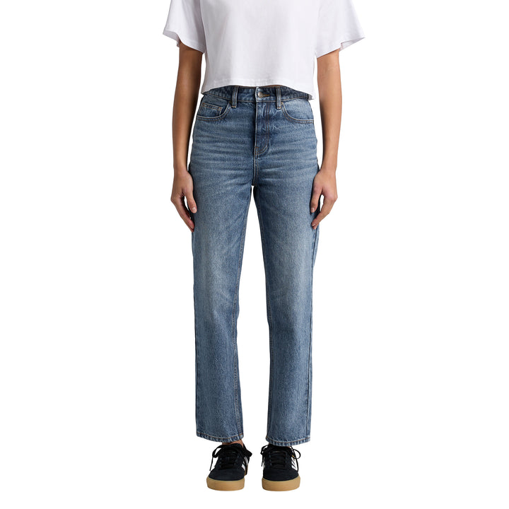 Wo's Straight Jeans