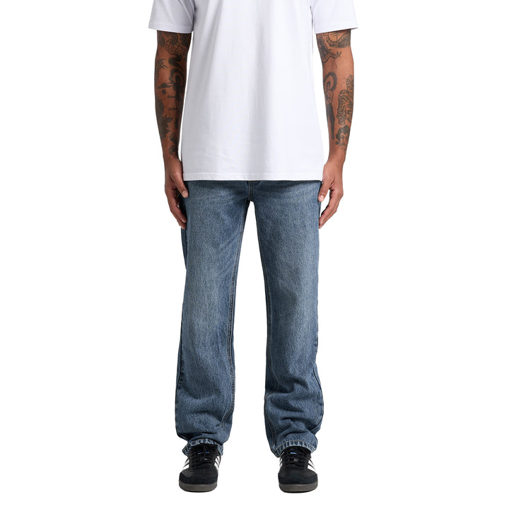 Straight Jeans